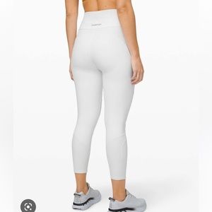 LULULEMON WHITE LEGGINGS